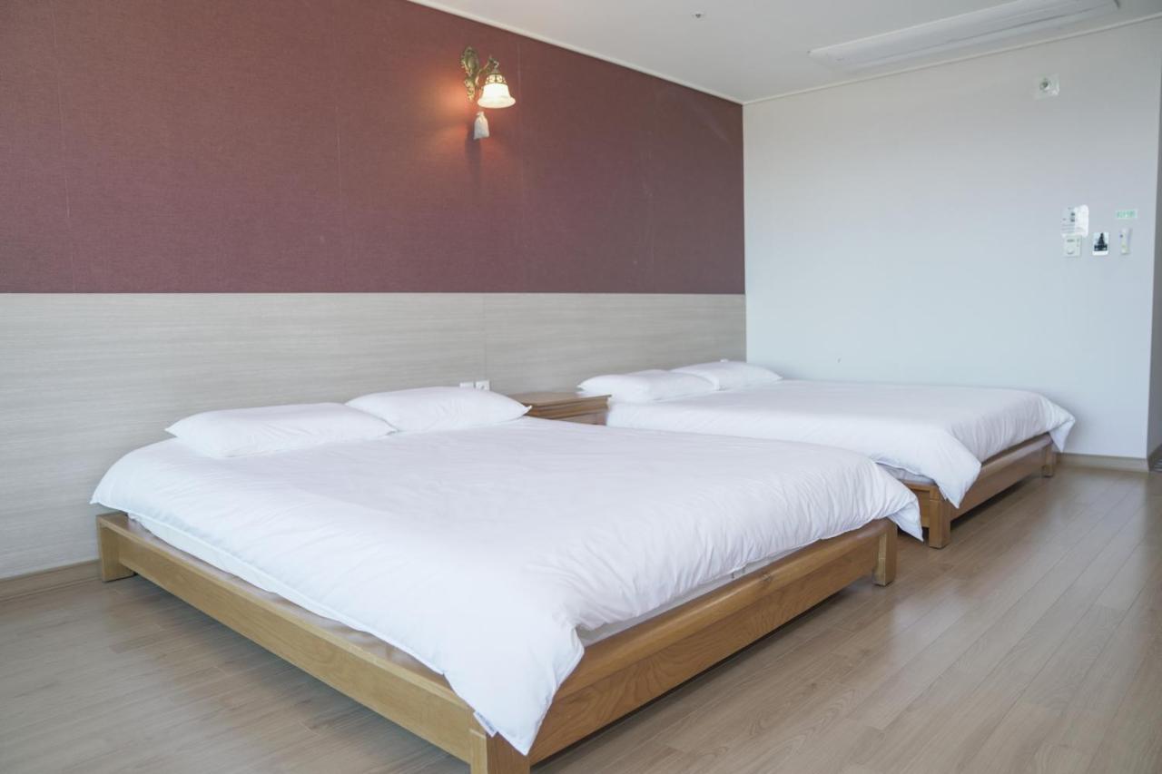 Sancheong Korean Medicine Family Hotel Экстерьер фото